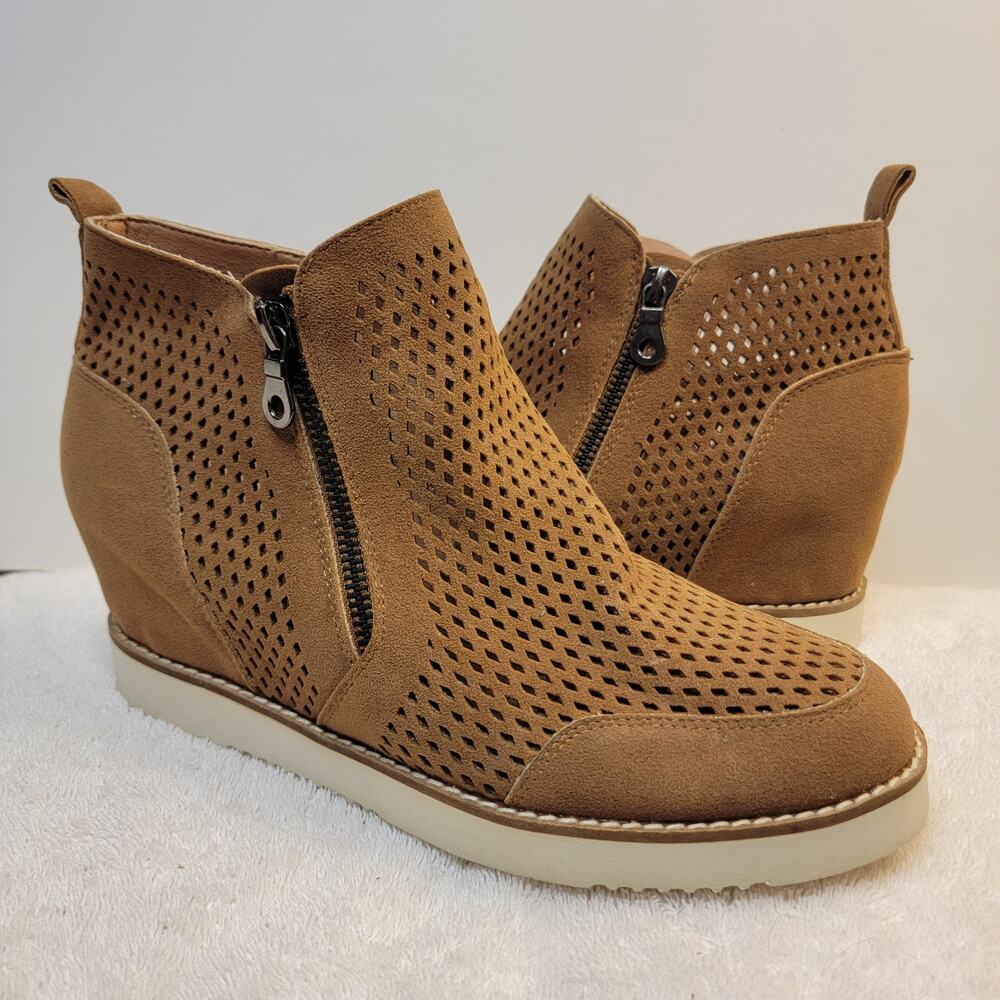 Mi.iM Ankle Boots Sz 7.5 Tan Brown Cutouts Side Zip Hidden Wedge